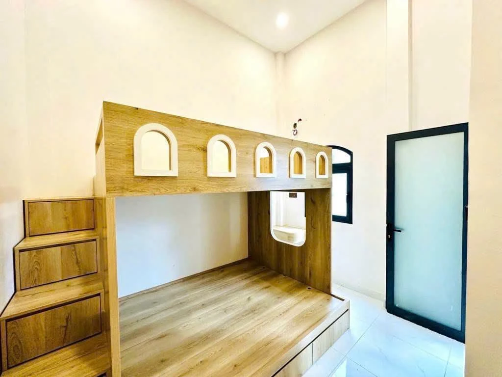 Bán nhà 1 trệt 1 lầu BTCT hẻm 4m Đoàn Văn Bơ, Quận 4, 38m², 2PN 2WC - Ảnh thu nhỏ 5