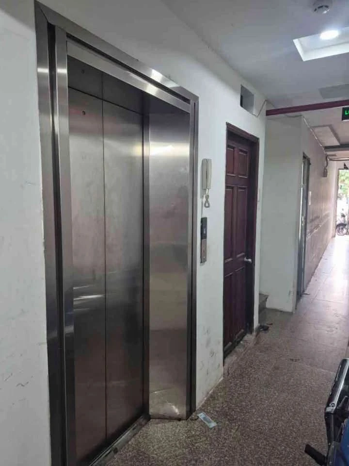 Bán tòa nhà CHDV mặt tiền Tây Thạnh, Tân Phú, 7x28m, 6 tầng, thang máy, 21 phòng, hơn 18 tỷ - Ảnh thu nhỏ 2