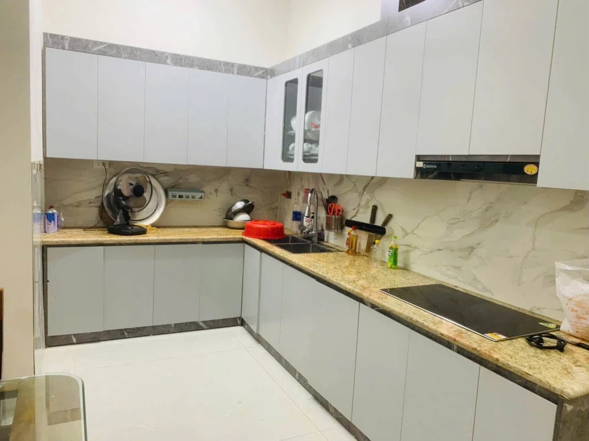 Bán nhà 3 tầng 4 PN 120m² phố Hạc Thành Quận 12 - Ảnh thu nhỏ 2