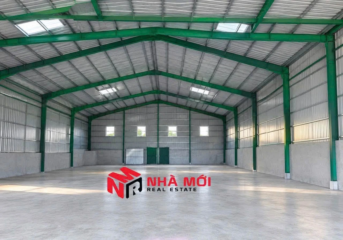 Cho thuê kho 704m² mặt tiền Quốc Lộ 1A, Cà Mau - Ảnh 1