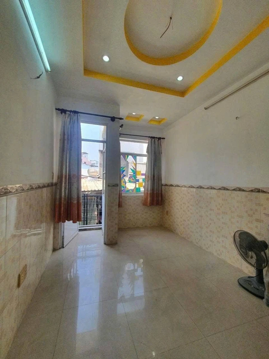 Bán nhà 3 tầng 4PN trung tâm Quận 11, 3x13m nở hậu, giá nhỉnh 4 tỷ - Ảnh thu nhỏ 2