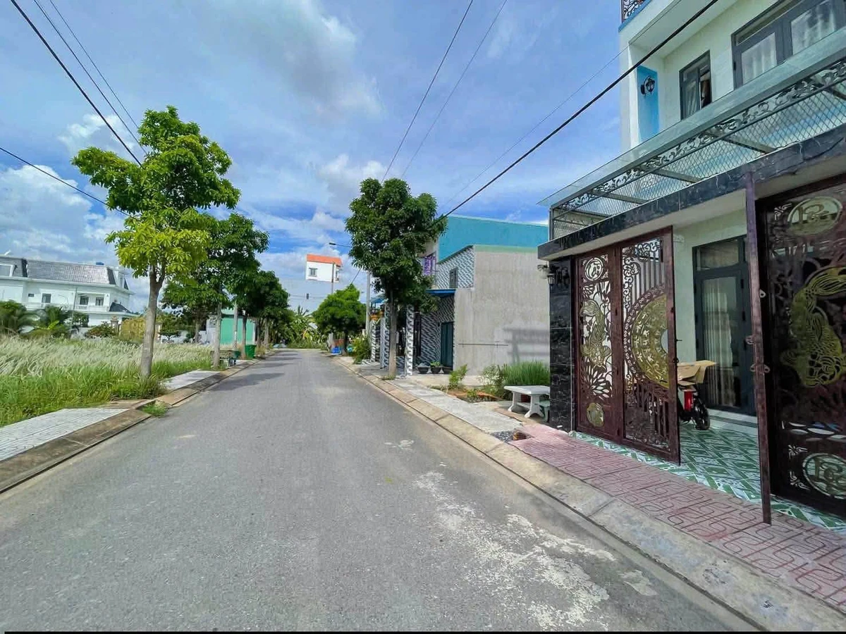 Bán nền đất 8x20m (160m²) giá 1 tỷ 600 triệu Long Cang - Ảnh thu nhỏ 3