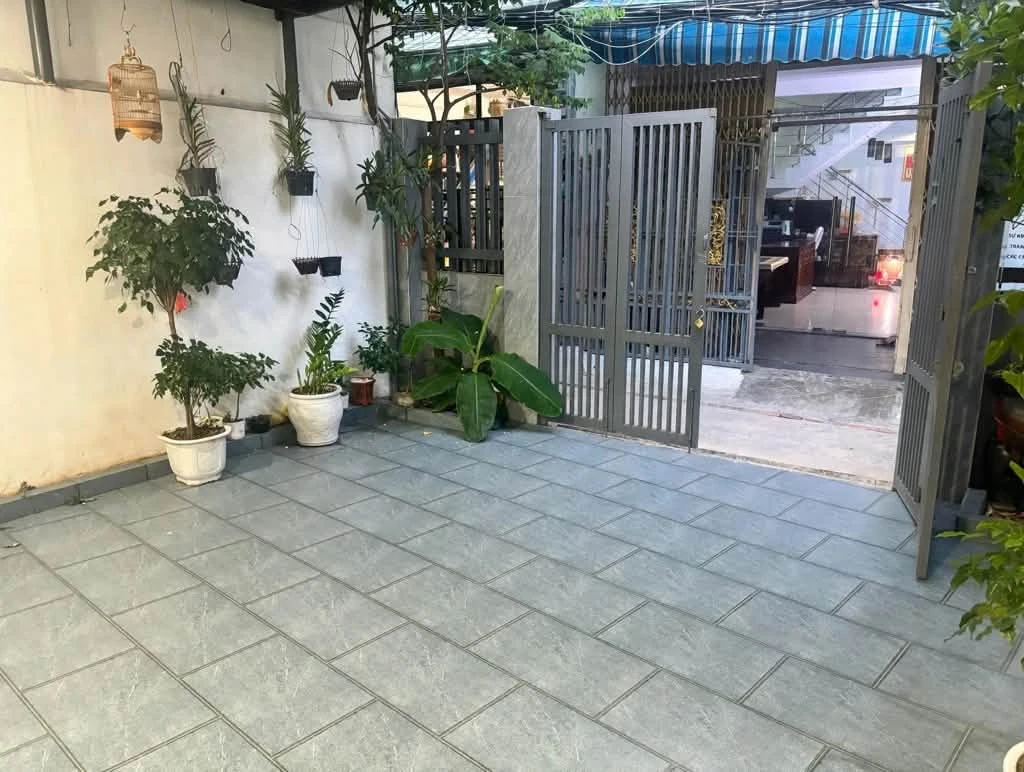 Bán nhà 2 tầng kiệt 97m2 Hoà Cường Hải Châu 5 tỷ 350 - Ảnh thu nhỏ 2