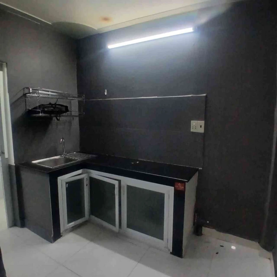 Bán nhà đường Vườn Lài, diện tích sử dụng 76m2, ô tô ngang nhà, giá 5,5 tỷ - Ảnh thu nhỏ 3