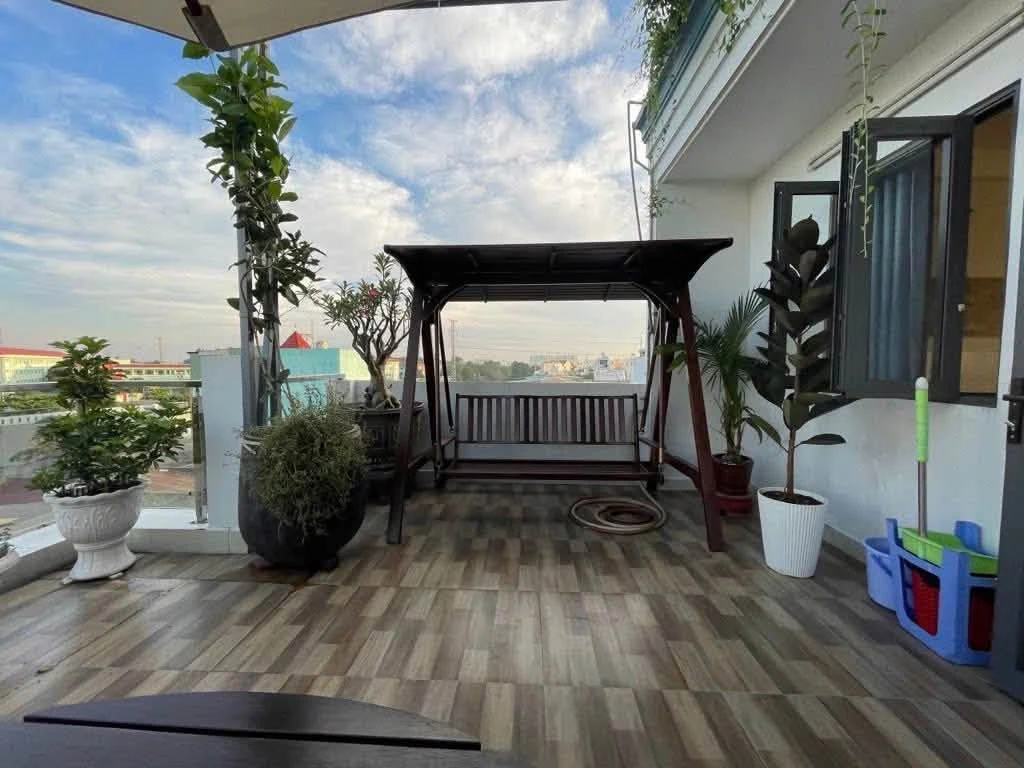 Biệt thự phố 110m2 bán 9 tỷ Tân Phú - Ảnh thu nhỏ 2