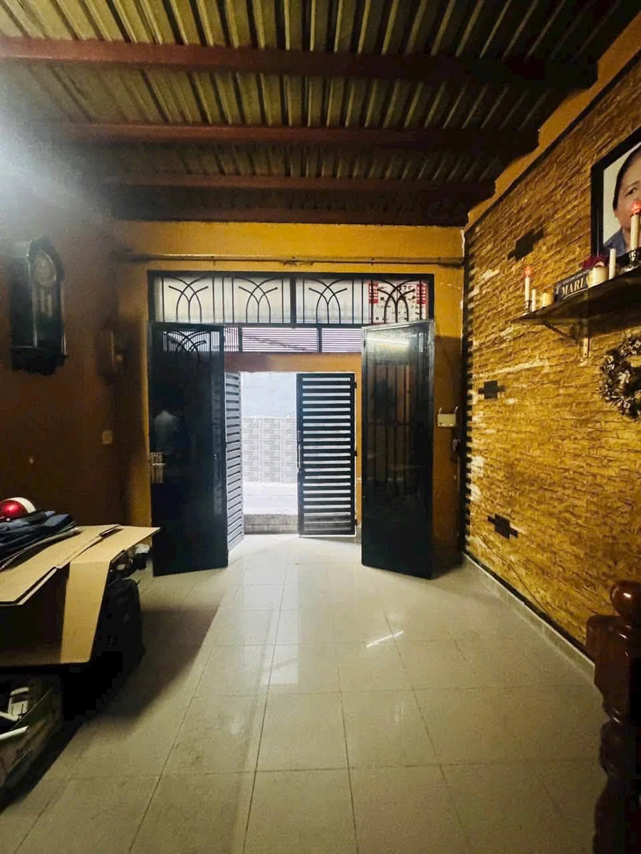 Bán nhà 2 phòng ngủ 66,6m² Nguyễn Thần Hiến, Quận 4 - Ảnh thu nhỏ 2
