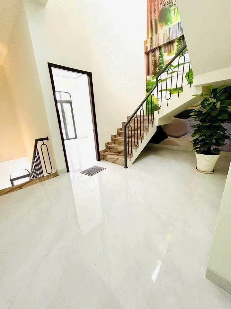 Bán nhà 1 trệt 2 lầu mặt tiền 90m² Bình Dương - Ảnh thu nhỏ 5