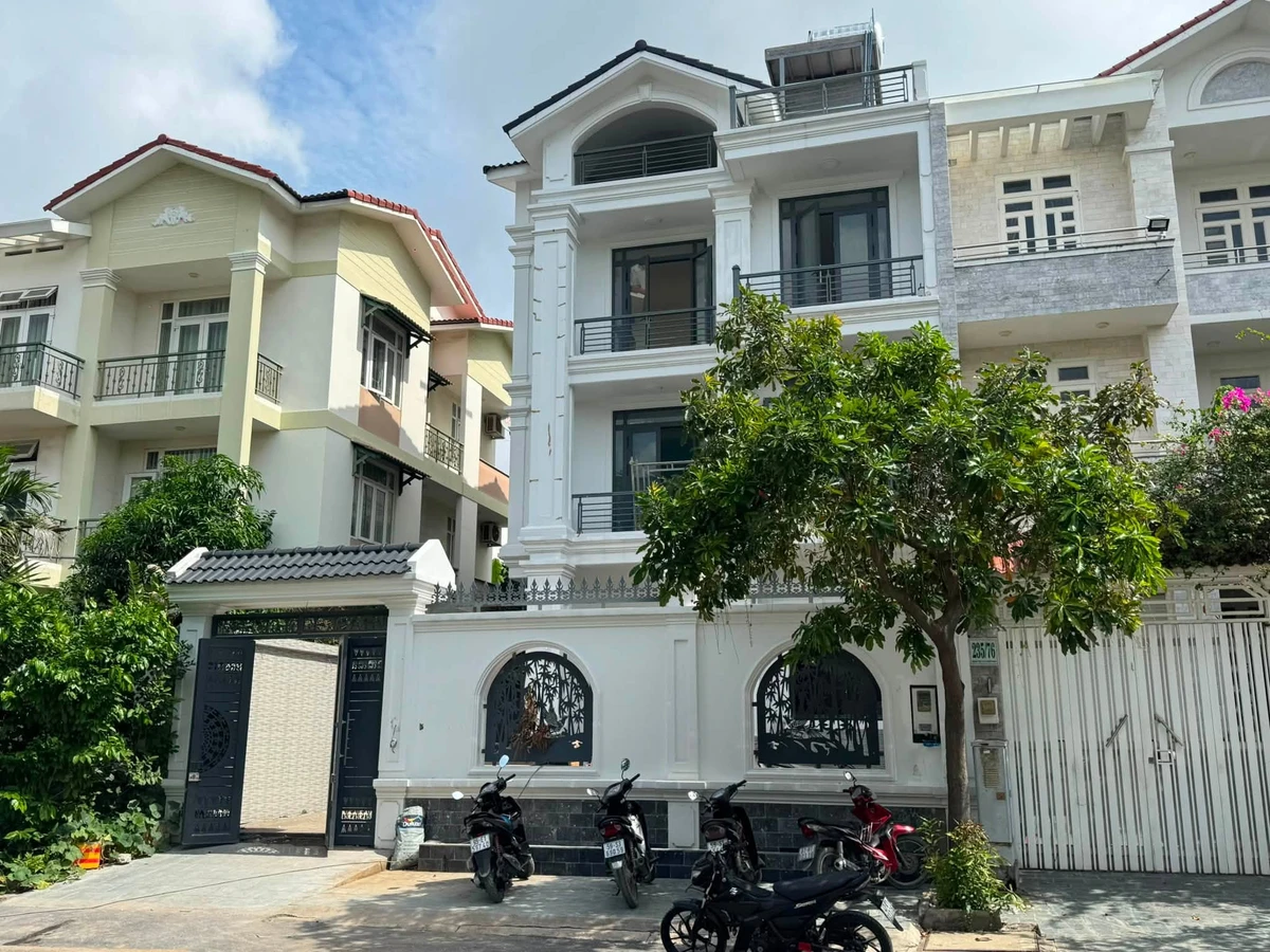 Bán biệt thự 200m2 Đặng Thuỳ Trâm Bình Thạnh - Ảnh thu nhỏ 3