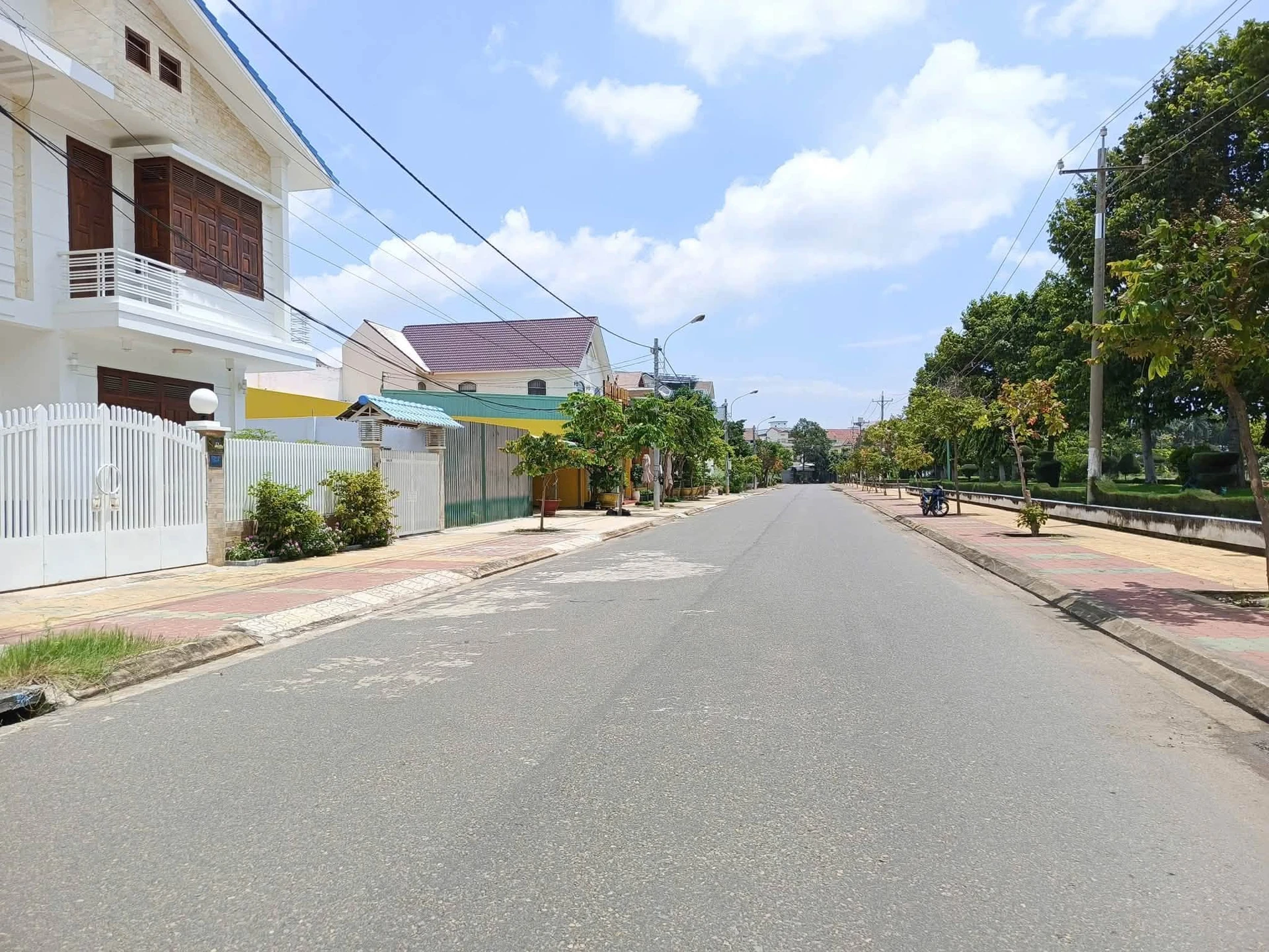 Bán lô đất thổ cư mặt tiền Trần Quỳnh 300m² Phan Thiết - Ảnh 1
