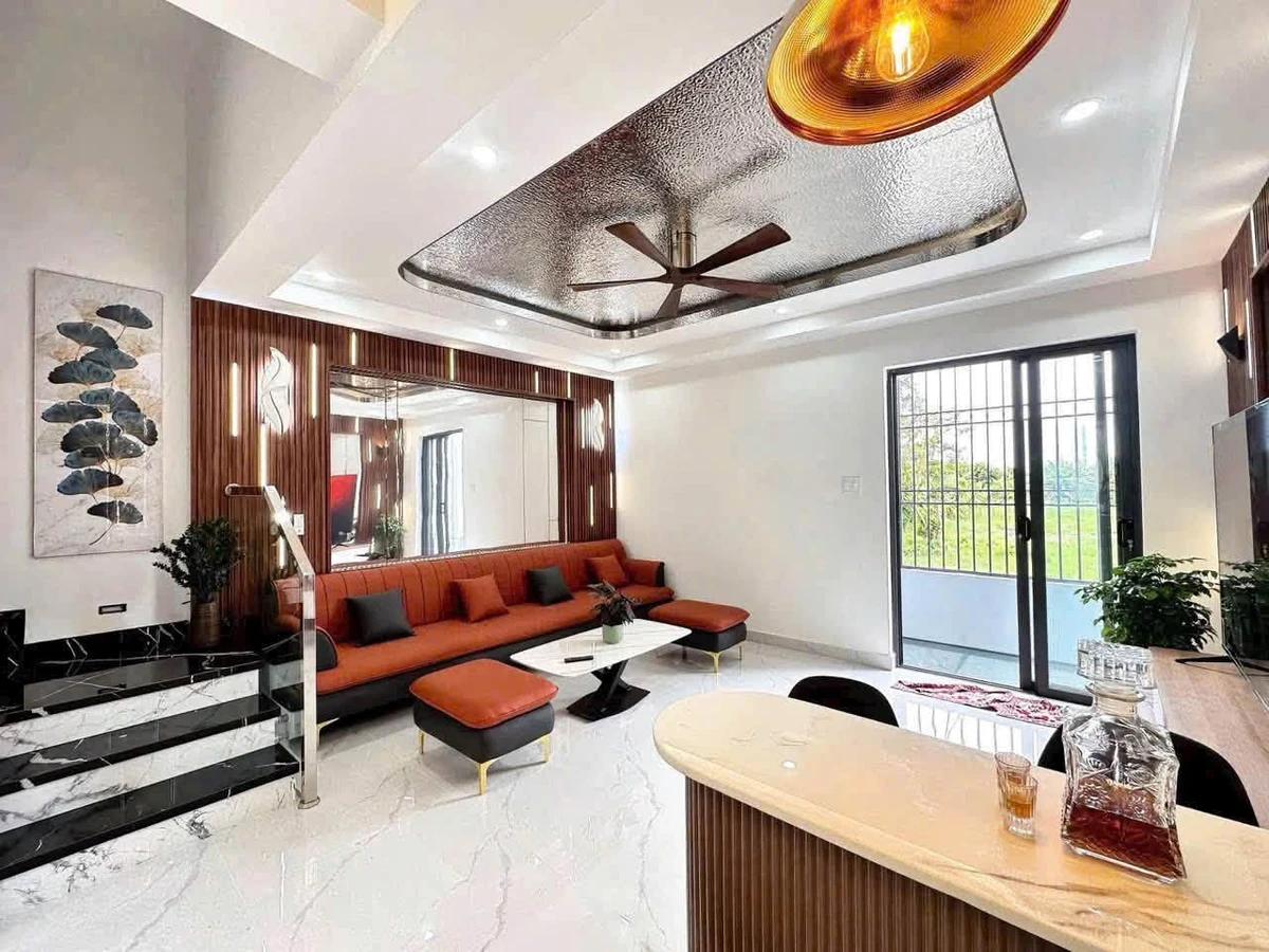 Bán nhà phố 6PN thang máy Hoàng Quốc Việt Quận 7 - Ảnh thu nhỏ 5