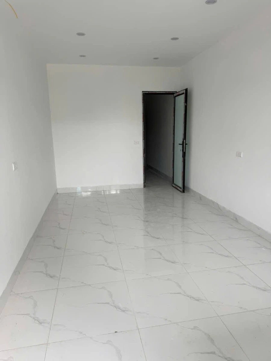 Cho thuê nhà 4 tầng 33m² 3 phòng ngủ Tả Thanh Oai 6 triệu/tháng - Ảnh thu nhỏ 3
