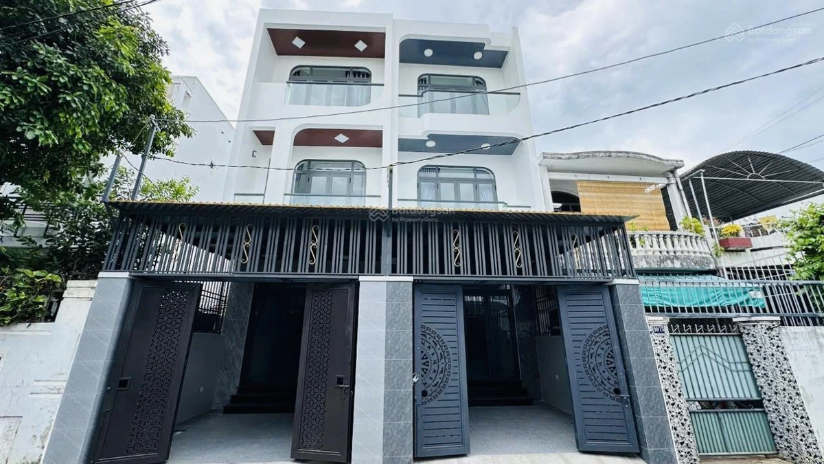 Bán gấp nhà riêng 4PN, 3WC, 56m2, giá cực chất 7,6 tỷ tại Nguyễn Biểu, Vĩnh Hải, Nha Trang - Ảnh 1