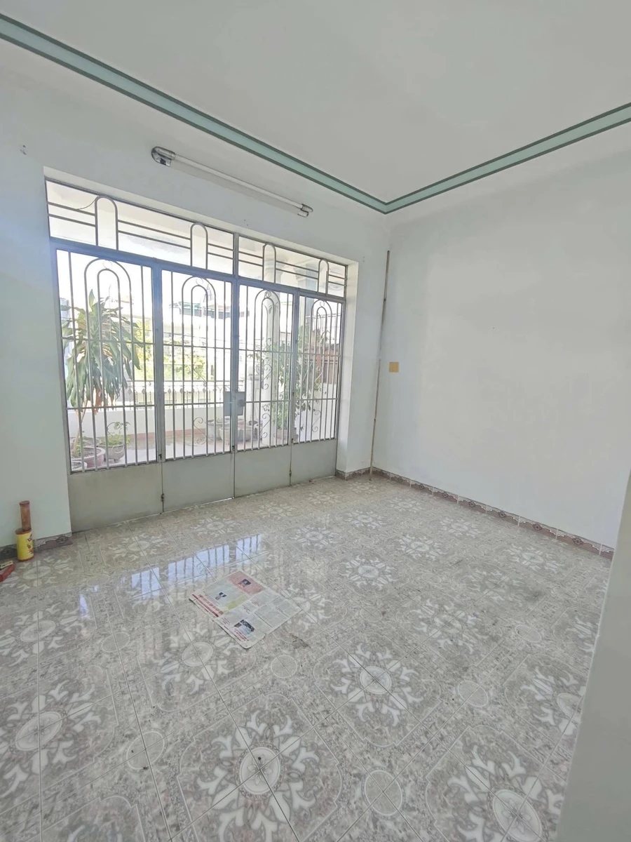 Bán nhà 3 tầng mặt tiền Nguyễn Khanh Nha Trang 8.5 tỷ 46.8m² - Ảnh thu nhỏ 4