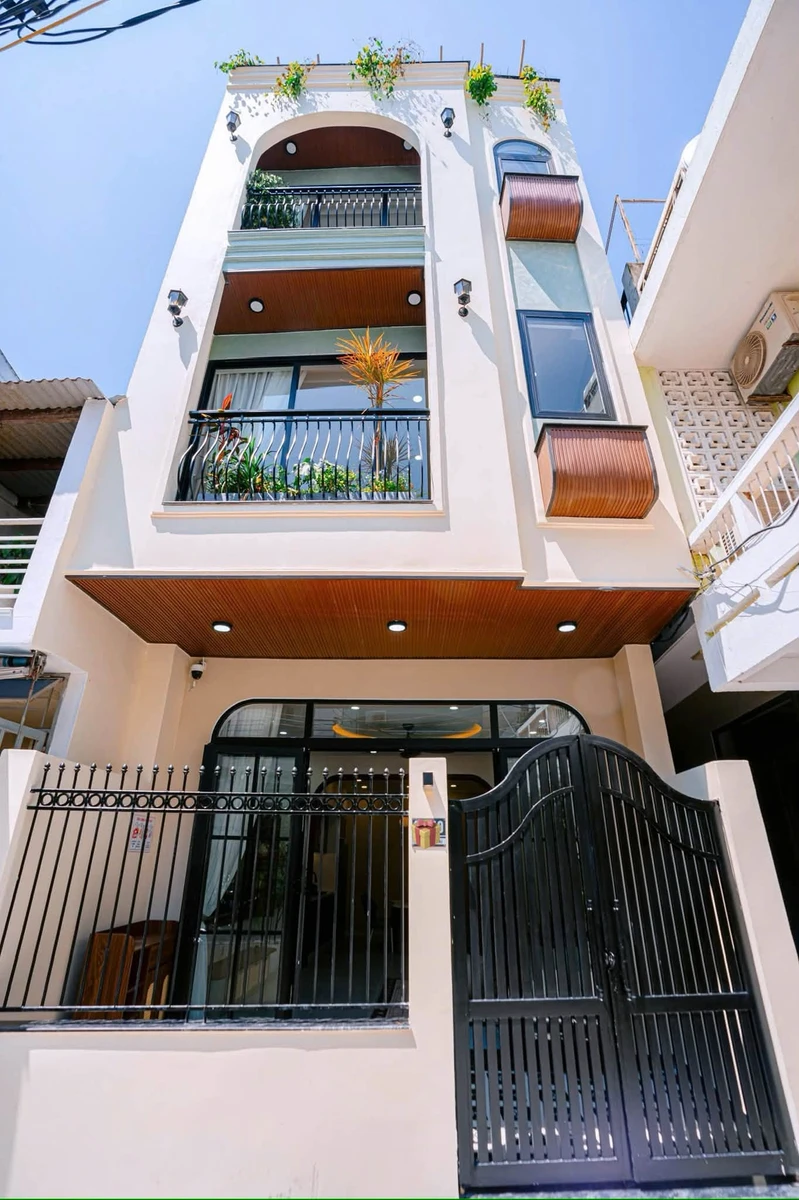 Bán nhà 4 tầng 53m² kinh doanh Homestay Đà Nẵng - Ảnh 1