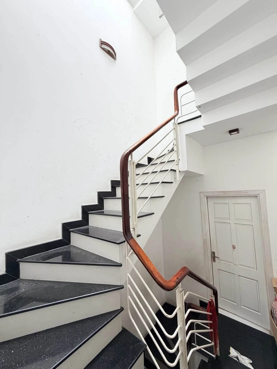 Bán nhà hẻm xe hơi 83m² 5PN 6WC Quang Trung 7 tỷ - Ảnh thu nhỏ 5