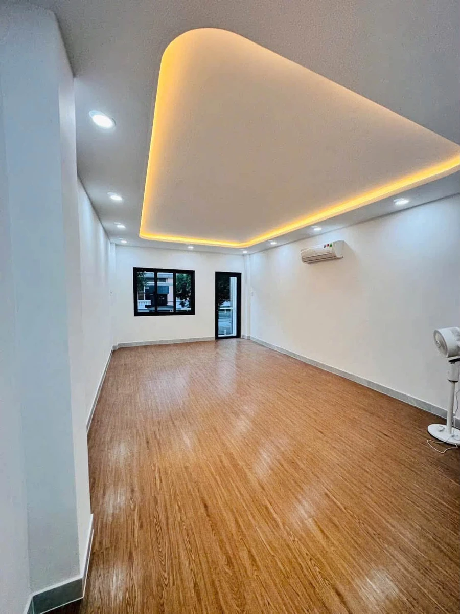 Bán nhà mặt tiền Trần Phú, Quận 5, 44m², 8 tỷ - Ảnh thu nhỏ 4