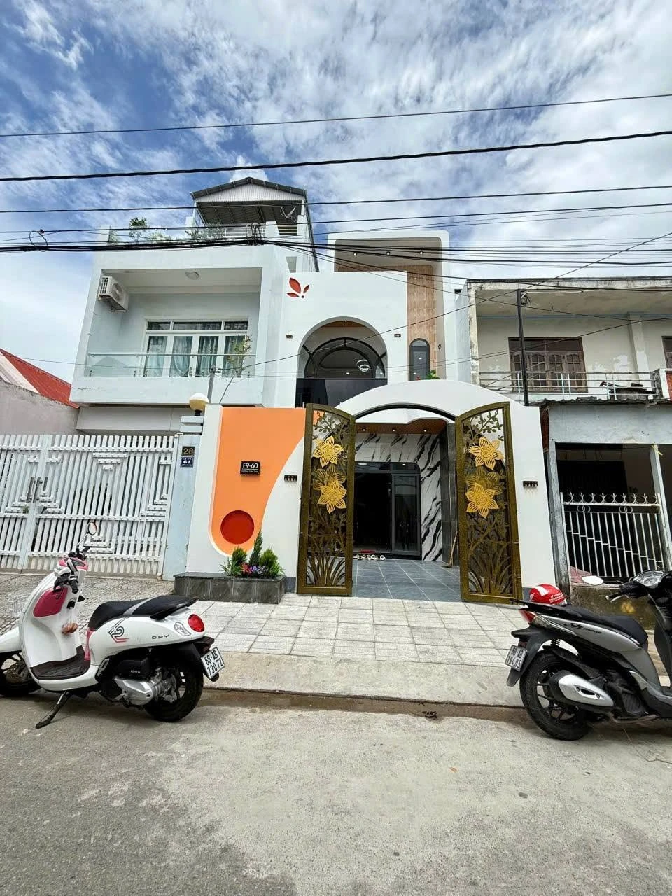 Bán nhà mặt tiền Văn Cao, 125m², 3 phòng, 4 tỷ 180 - Ảnh 1