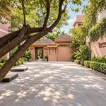 Bán biệt thự 175m² 3 tầng Bình Thạnh gần Quận 1 - Ảnh thu nhỏ 2
