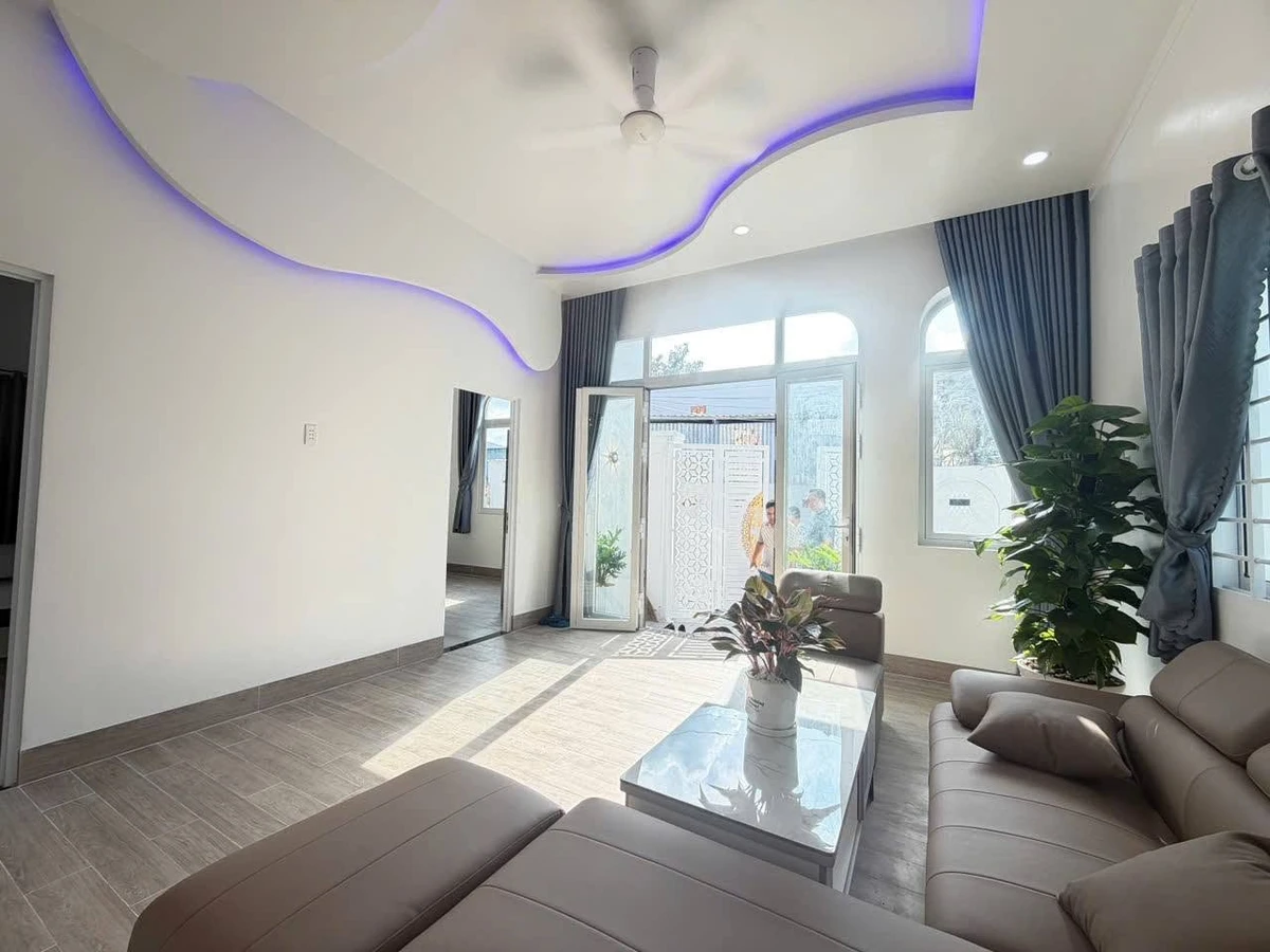Bán nhà 3 phòng ngủ 122m² gần Nguyễn Huệ, Quận 1 - Ảnh thu nhỏ 3