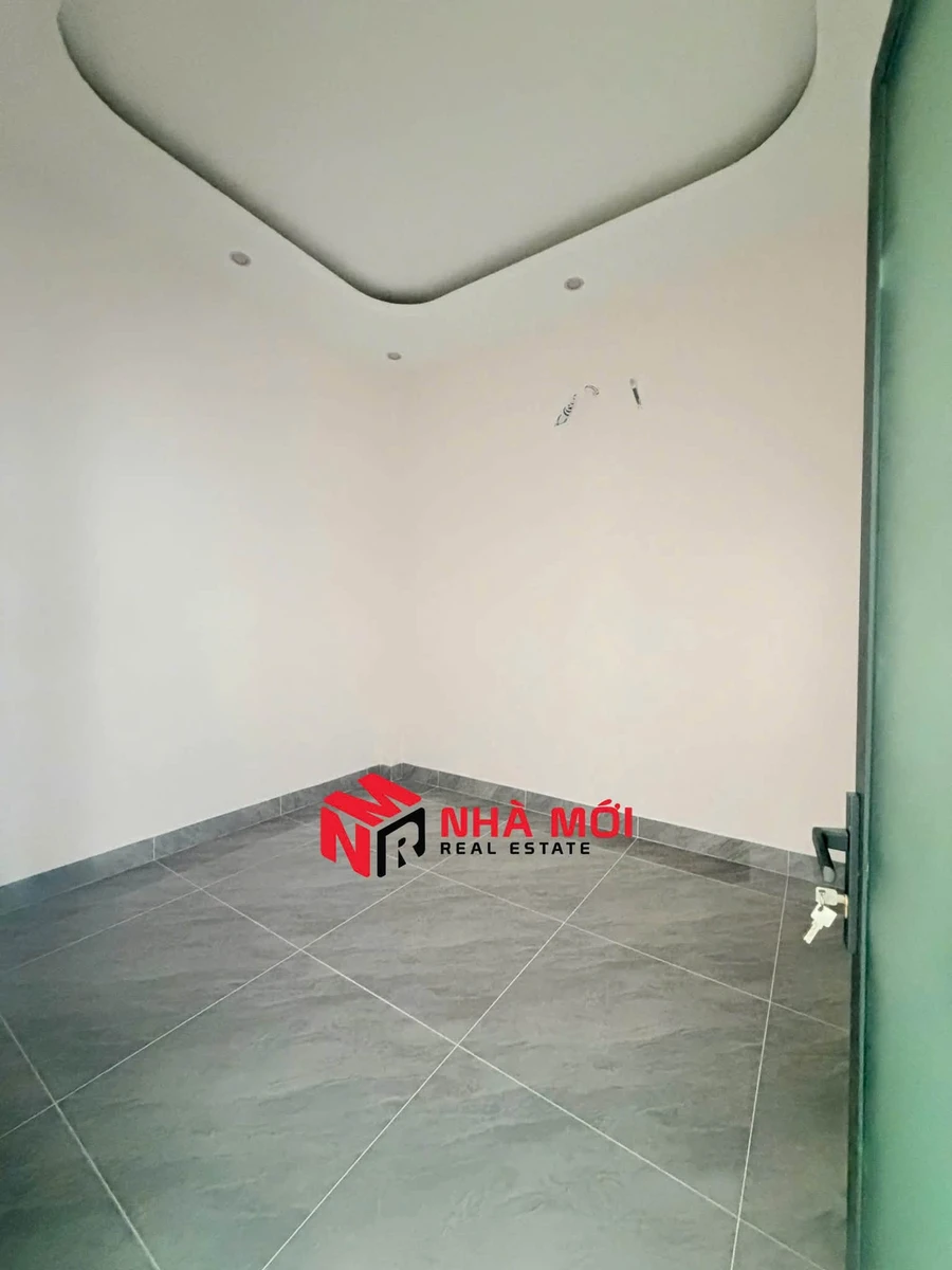 Bán nhà cấp 4 sân ô tô 4,5x22m đường Phạm Văn Bạch, KDC Tân Xuyên giá 1,7 tỷ - Ảnh thu nhỏ 5