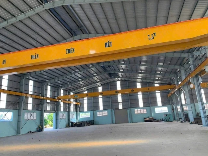 Cho thuê xưởng mặt tiền Nguyễn Hữu Trí, Bến Lức, 5.500m²