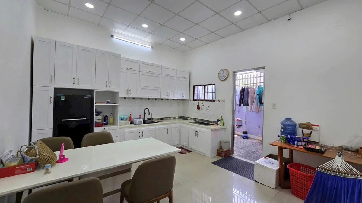 Bán nhà mới Phan Thiết 120m² 2,1 tỷ - Ảnh thu nhỏ 3