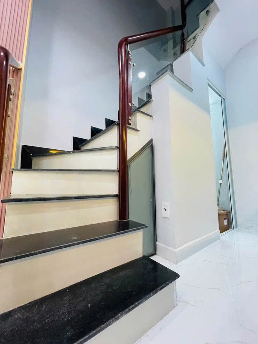 Bán nhà 5 tầng 17,1m² Quận 4 – 5 tỷ 699 triệu - Ảnh thu nhỏ 5
