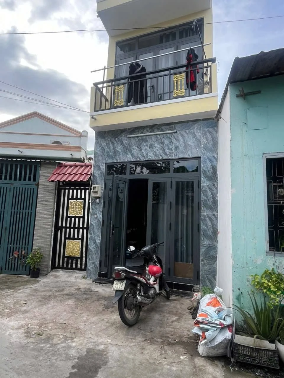 Bán nhà 1 trệt 1 lầu Củ Chi 1 tỷ 100 triệu - Ảnh 1