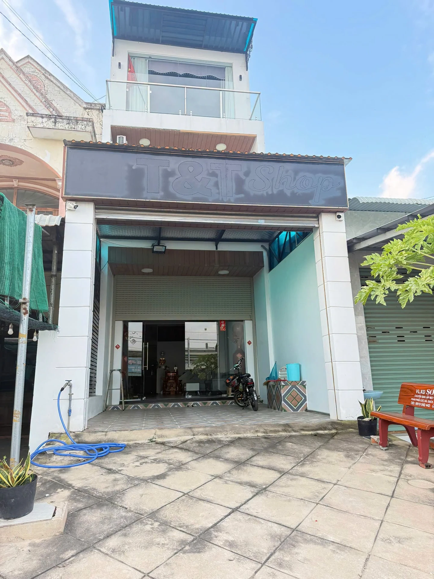 Bán nhà mặt tiền Hùng Vương 2 lầu 3.3 tỷ, 130.5m2 - Ảnh 1