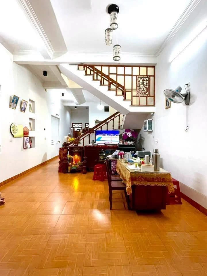 Bán nhà mặt tiền 5x20m Lý Đạo Thành Quảng Ngãi 3 tỷ - Ảnh 1