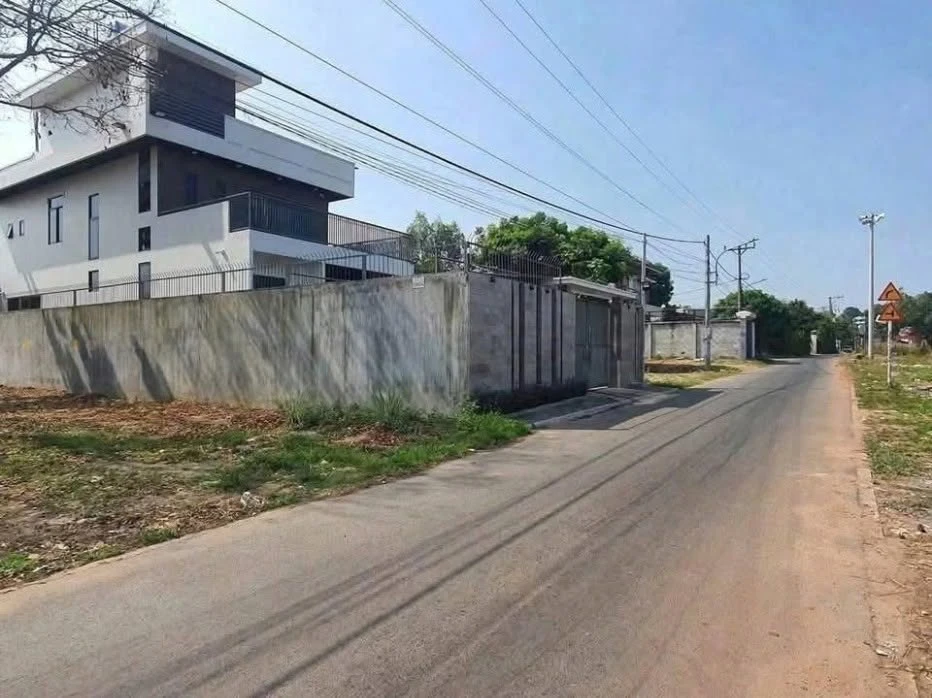 Bán đất 520m² đường Lê Duẩn, sẵn thổ cư - Ảnh thu nhỏ 2