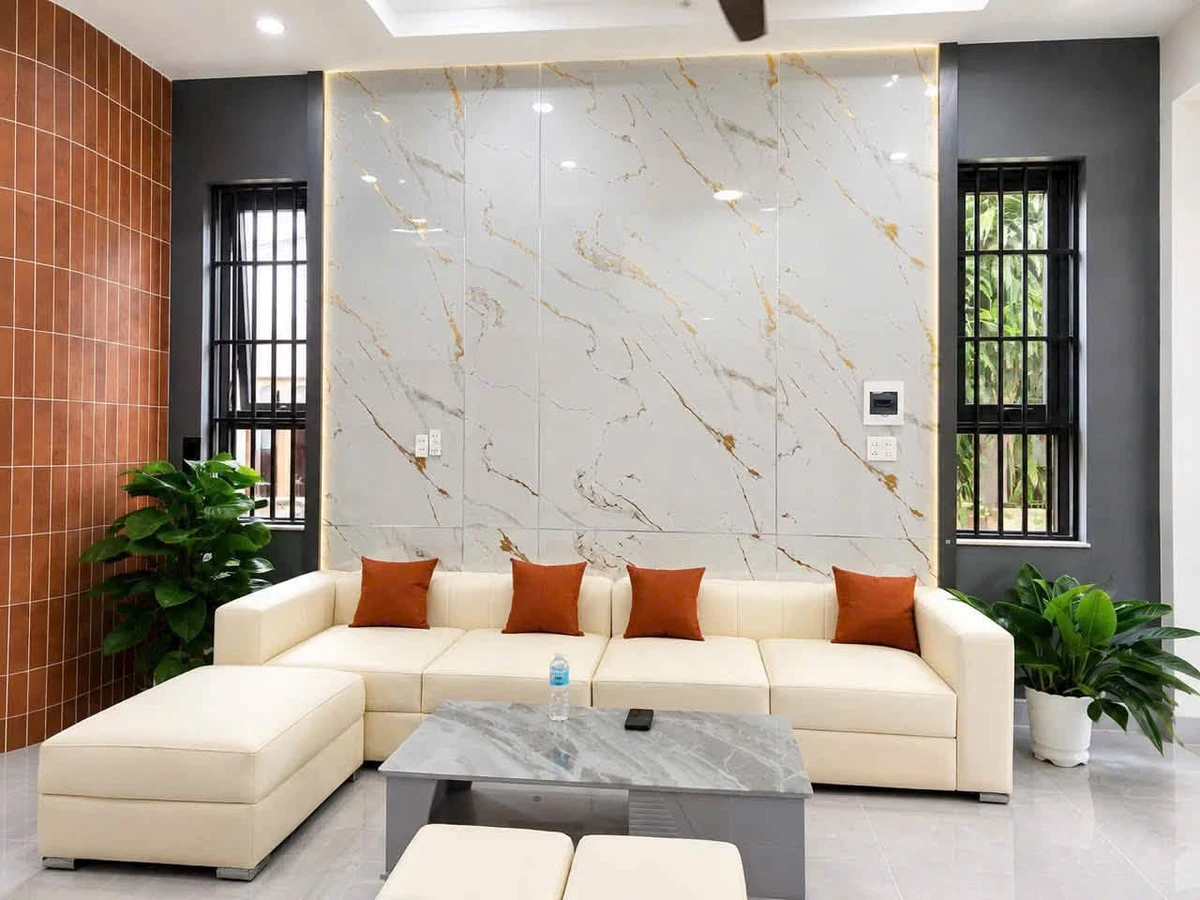 Bán nhà mái Thái 1 trệt 2 lầu 180m² gần chợ Phú Thọ Hóc Môn - Ảnh thu nhỏ 4