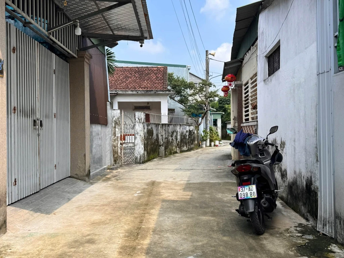 Bán nhà 2 tầng 117,4m2 mặt tiền Quận 12 - Ảnh thu nhỏ 4