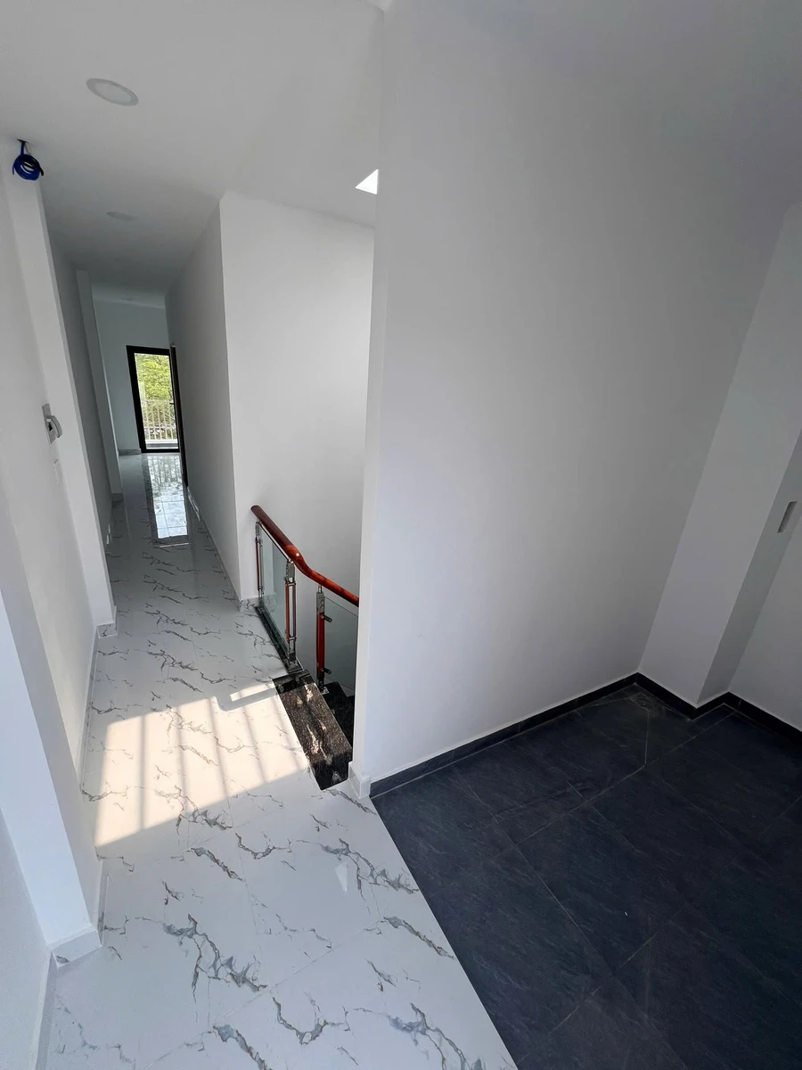 Bán nhà 1 trệt 2 lầu 72m² Rạch Kiến, Long An, 2.5 tỷ - Ảnh thu nhỏ 2