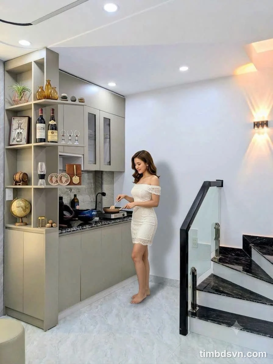 Bán nhà phố 60m² 3 tầng 2PN tại Phố Cấm, Quận 1 - Ảnh thu nhỏ 4