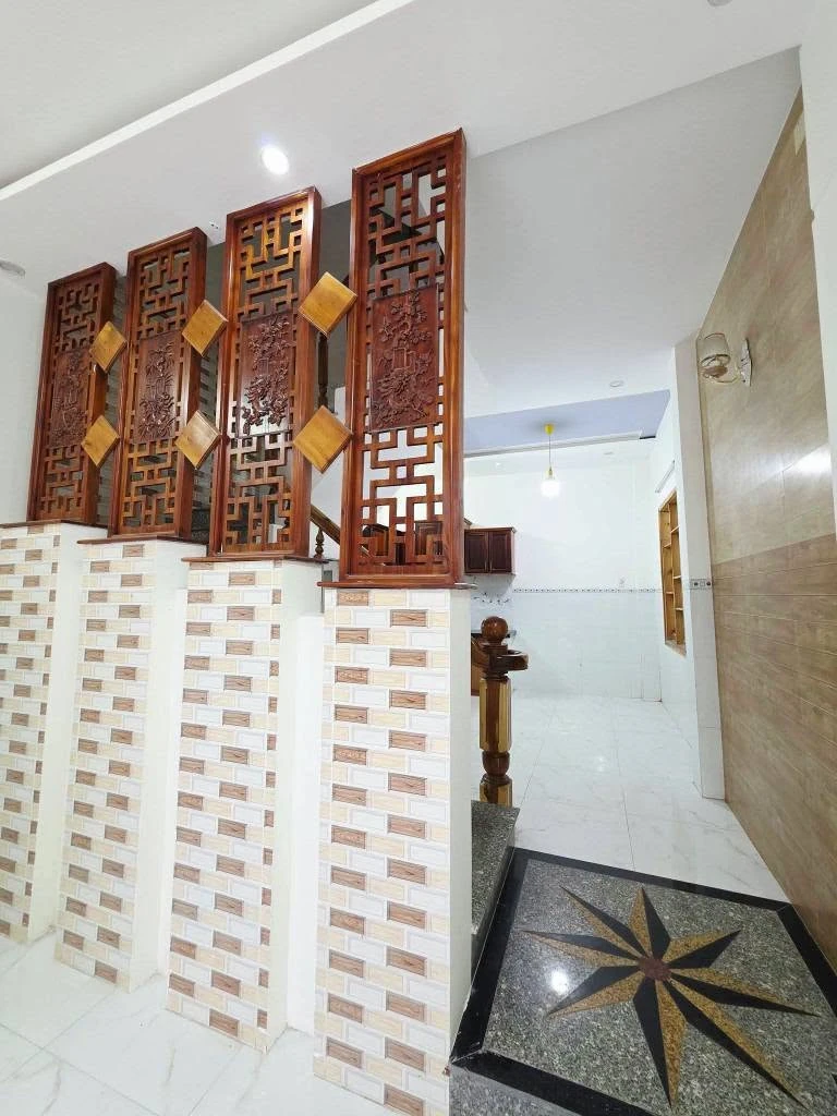 Bán nhà 3 tầng 165m² Quy Nhơn giá 3 tỷ 550 triệu - Ảnh thu nhỏ 3