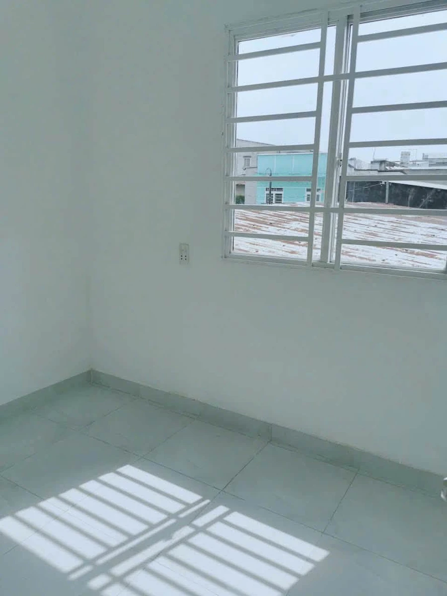Bán nhà 1 trệt 1 lầu 2PN 50m2 Trấn Biên giá 1tỷ8 - Ảnh thu nhỏ 3