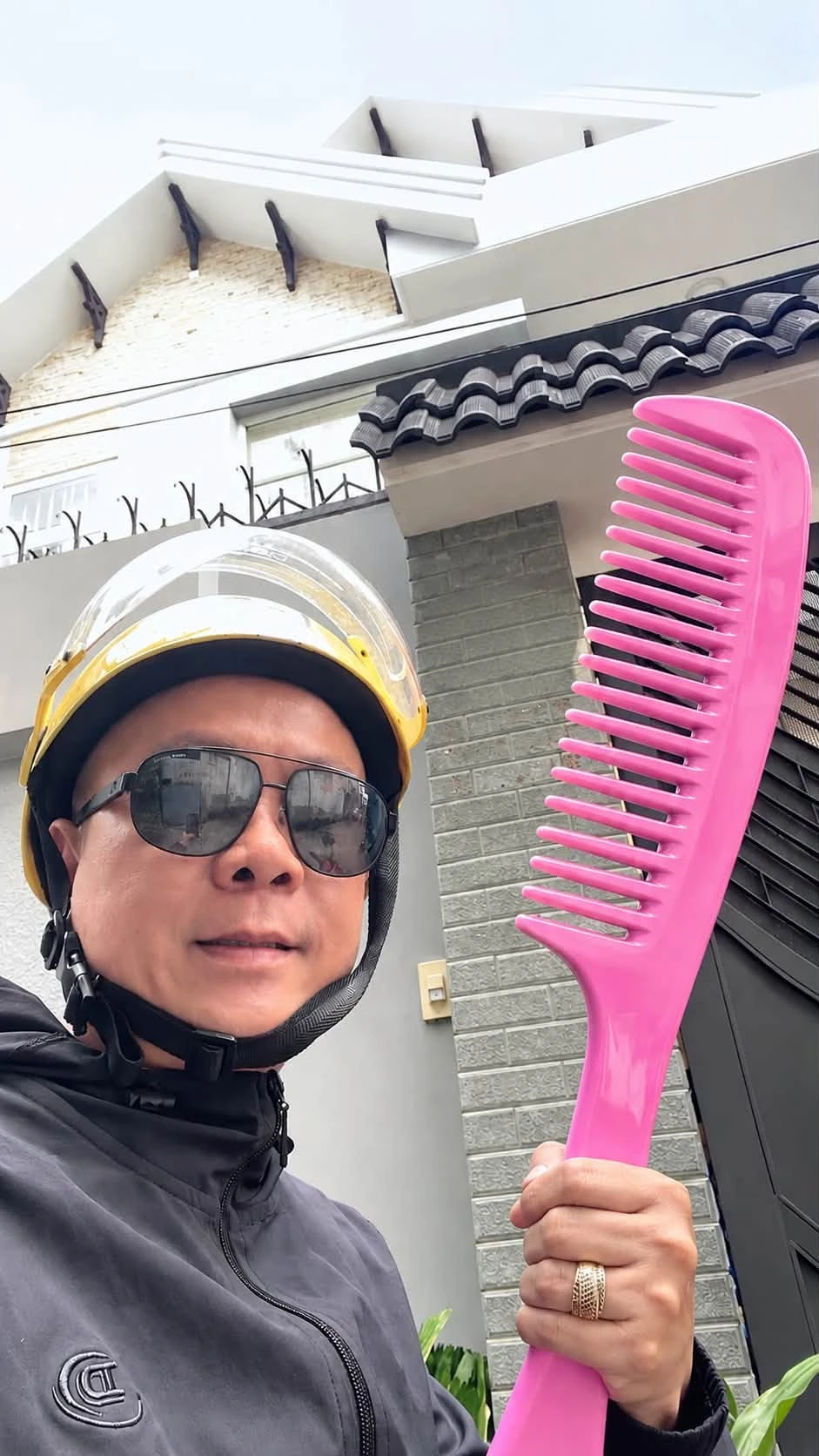 Bán biệt thự 8x19, 3 tầng có sân vườn đường Võ Thành Trang, P. Bảy Hiền, Tân Bình - Ảnh 1
