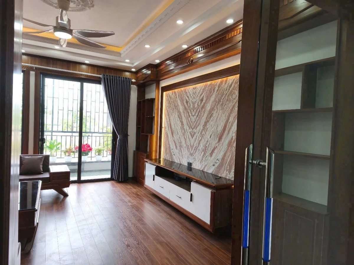 Bán nhà 4 tầng 67.5m2 hướng nam Tân Phú Hưng Hải Dương 5.35 tỷ - Ảnh thu nhỏ 2