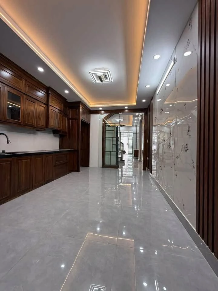 Bán nhà 3,5 tầng 70m² phố Nguyễn Chí Thanh, Hải Dương - Ảnh thu nhỏ 2