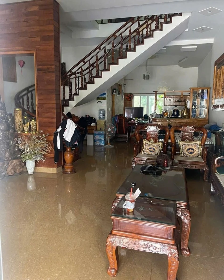 Bán nhà mặt tiền Ngô Gia Tự 233 m² Đắk Lắk 13,8 tỷ - Ảnh thu nhỏ 4
