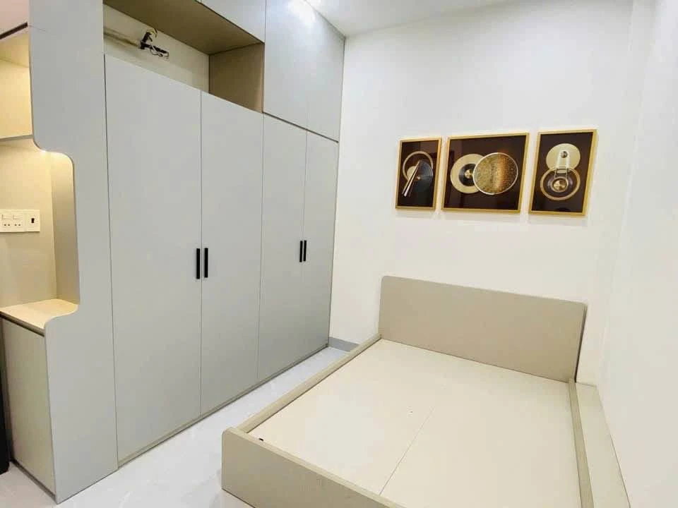 Bán nhà 3 tầng mặt tiền 80m² Quy Nhơn - Ảnh thu nhỏ 4