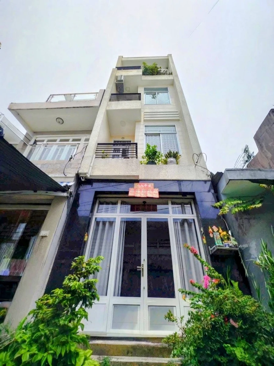 Bán nhà phố 110m² 3PN Quận 6 khoảng 5 tỷ - Ảnh 1