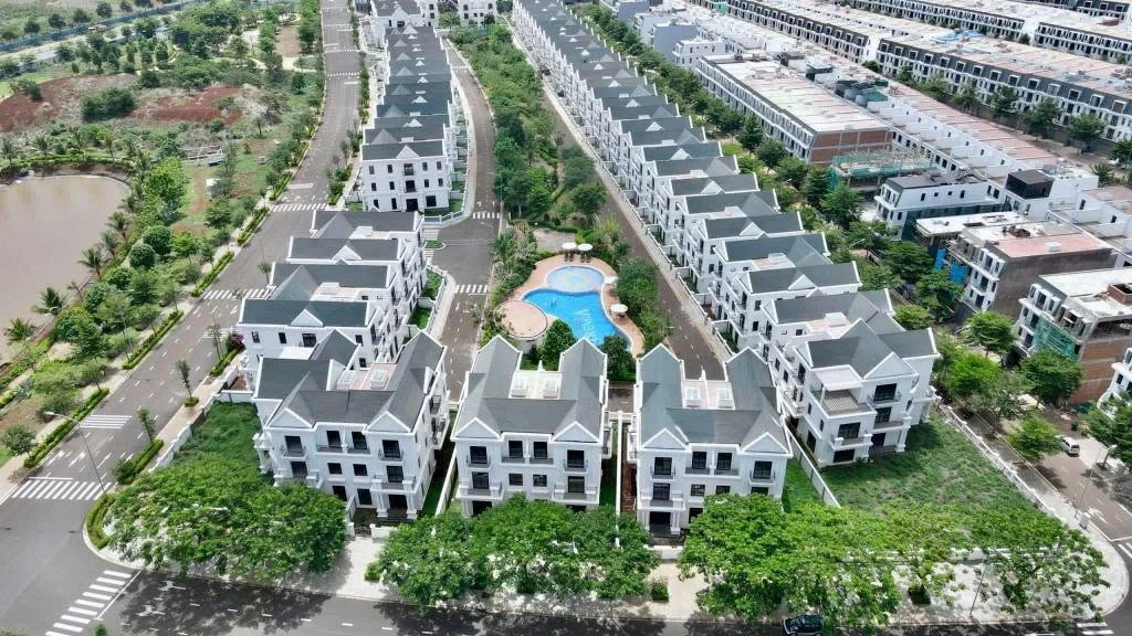Bán biệt thự song lập Eco City Buôn Ma Thuột 250m2, 19 tỷ - Ảnh thu nhỏ 2