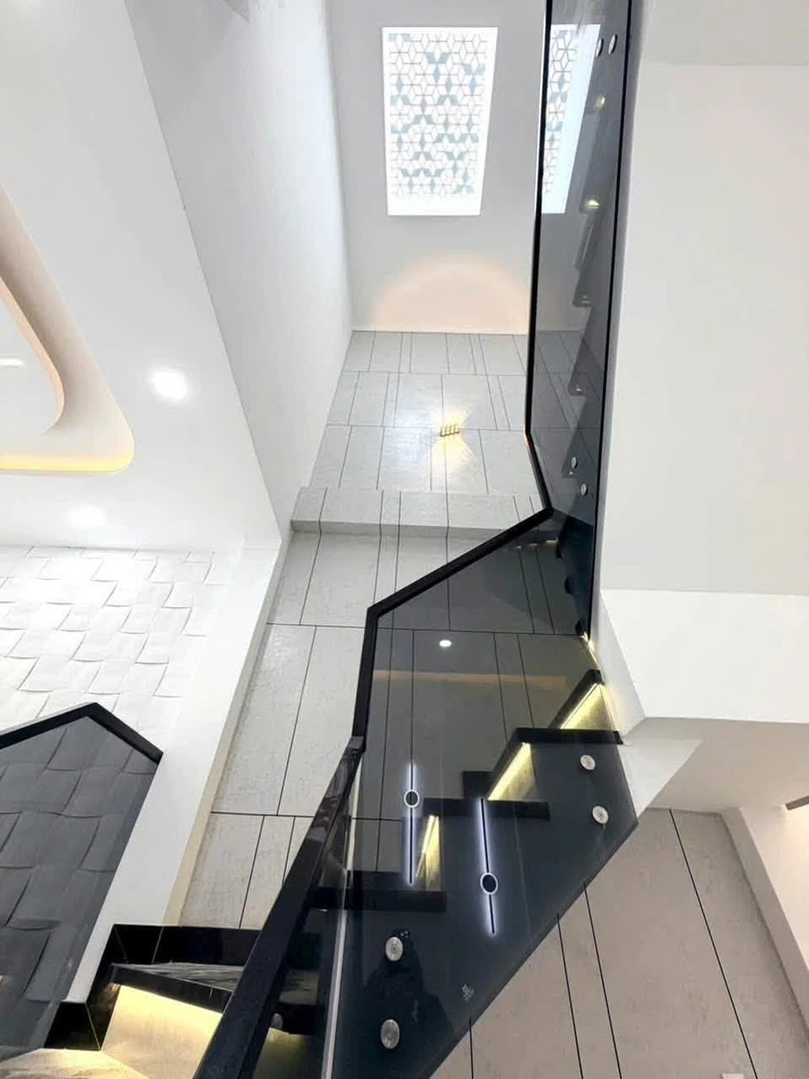 Bán nhà lầu 4PN 123m² khu phố 7 Tân Phong 4 tỷ 150 - Ảnh thu nhỏ 5