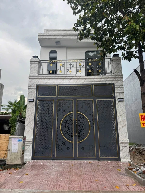 Bán nhà 3PN Bến Cát 80m² giá 2.57 tỷ