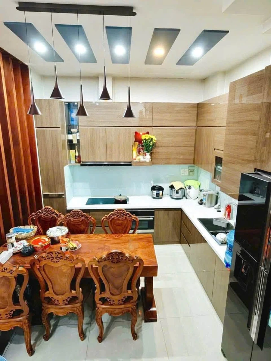 Bán biệt thự 180m2, 3 tầng gần Aeon Tân Phú, giá 10 tỷ - Ảnh thu nhỏ 3