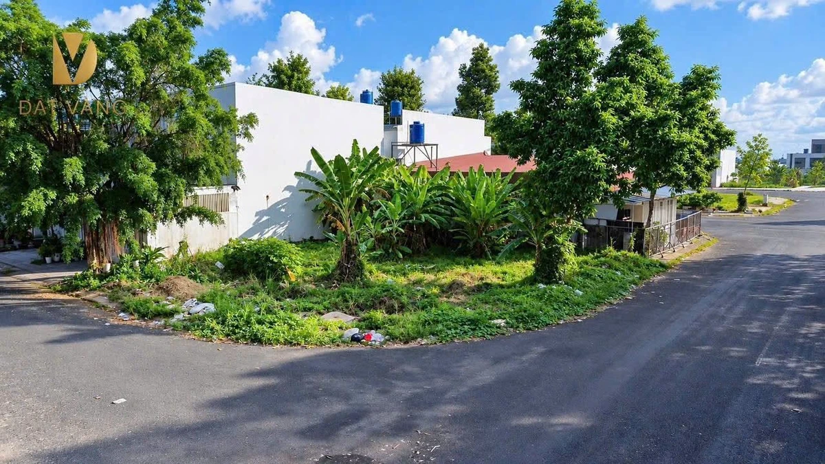 Bán đất góc 230.5m² mặt tiền Rạch Giá - Ảnh 1