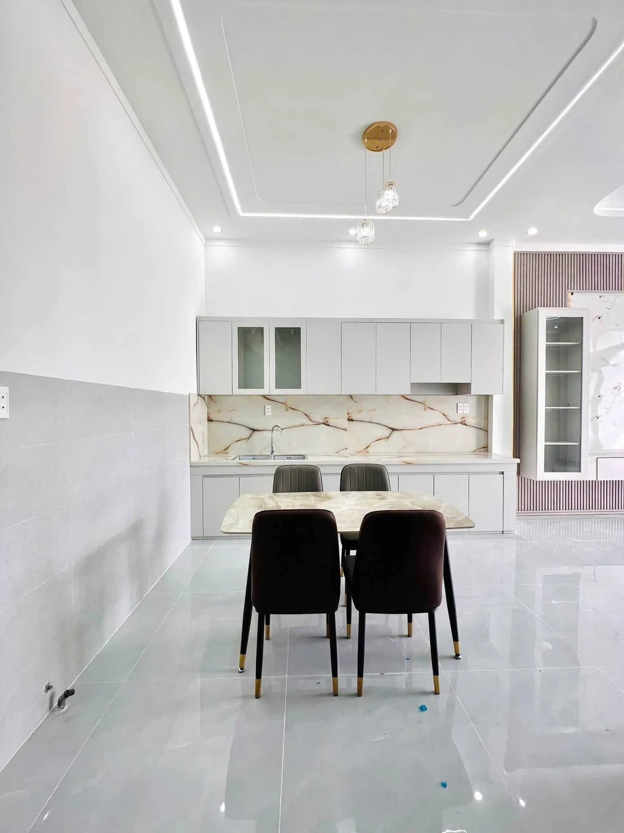 Bán nhà 3 phòng ngủ 95m² Thủ Đức 700 triệu - Ảnh thu nhỏ 4