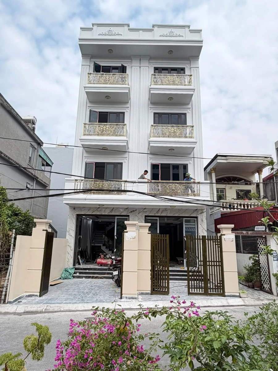 Bán nhà 4 tầng 68m2 Lê Hồng Phong - Ảnh 1